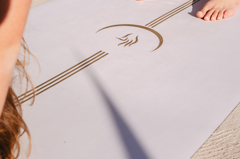 Le tapis de Yoga Shiva Moon : Offres de printemps 2026
