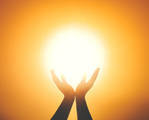 le rituel des 108 salutations au soleil