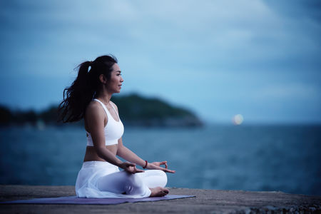 Yoga résolution : Découvrez le yama et le niyama Yogi : Découvrez le yama et le niyama