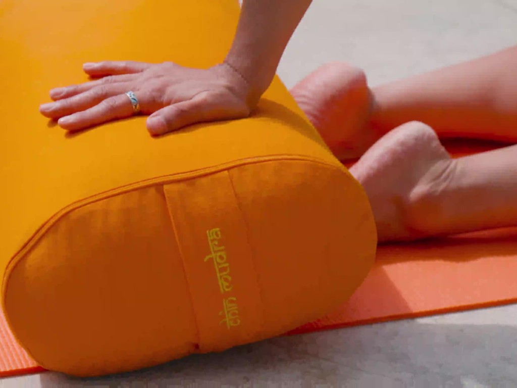 Bolster de yoga Ovale EPEAUTRE 100 % coton Bio 60 cm x15 cm x 30 cm